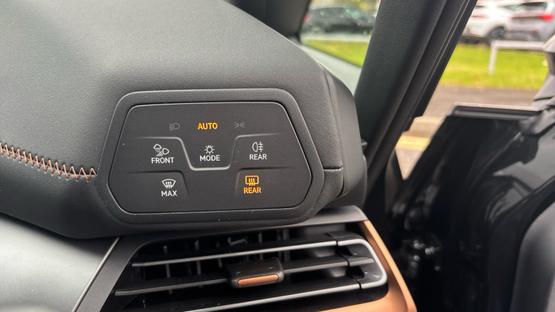 CUPRA Born 170kW e-Boost V2 59kWh 5dr Auto Electric Hatchback